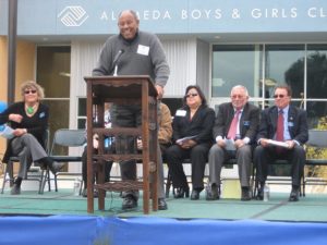 Dontrelle Willis - Alameda Boys & Girls Club